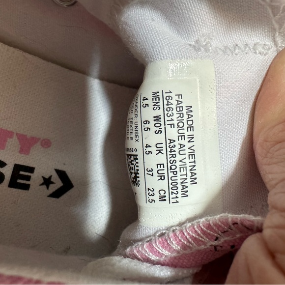 Hello Kitty Converse Chuck Taylor All Star low top - Picture 4 of 4